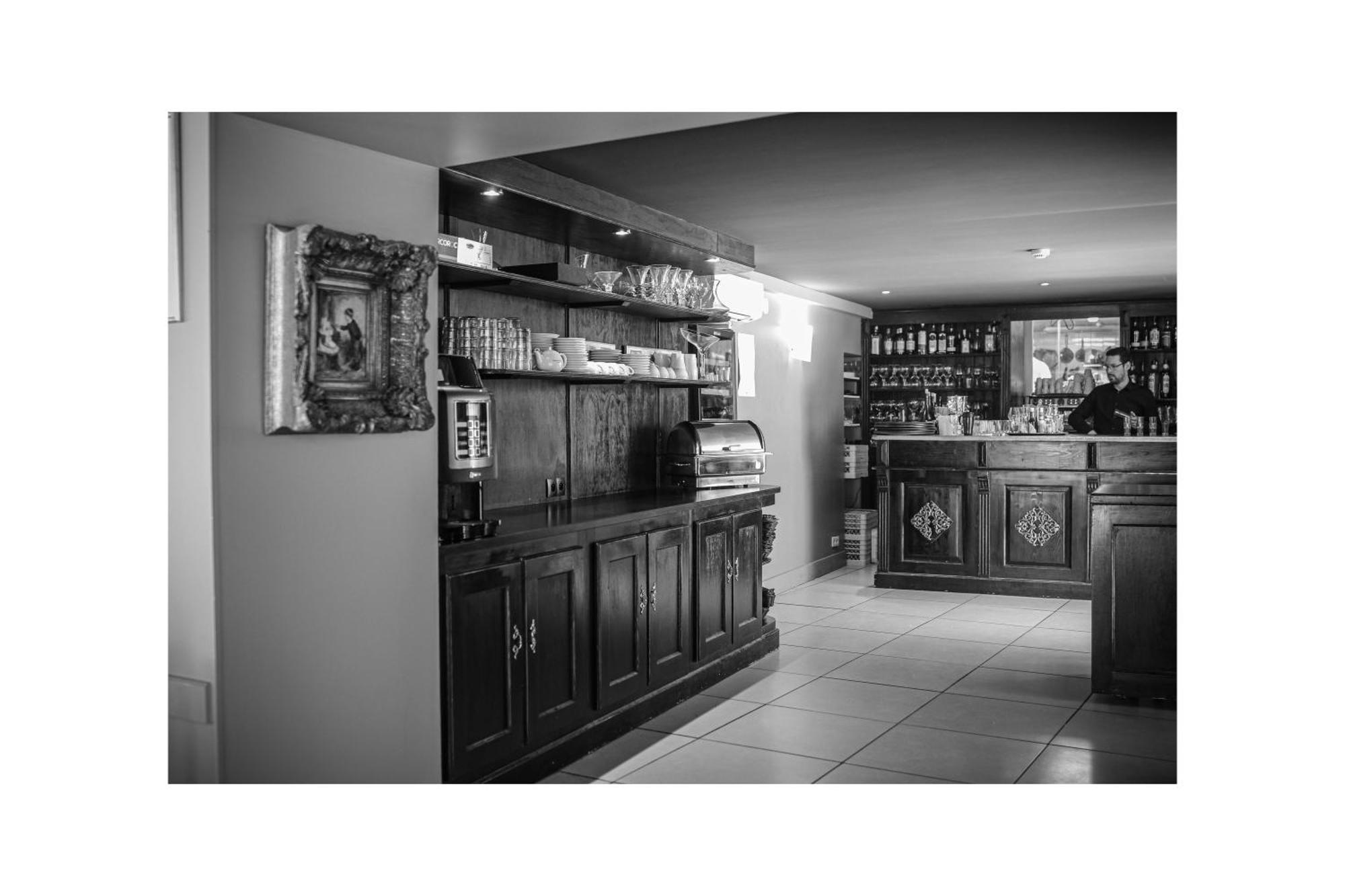 Hotel Restaurant Du Parc En Bord De Riviere Fontaine-de-Vaucluse Esterno foto